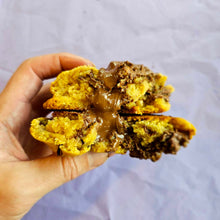 Load image into Gallery viewer, Nutella Hazlenut NYC Cookies
