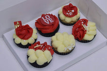 Load image into Gallery viewer, Valentines Day Cupcakes
